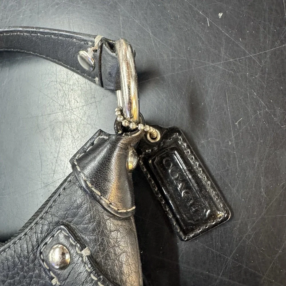 Coach Hobo Bag Penelope Black Pebble Leather  Medium  HandBag Purse Y2k Vintage